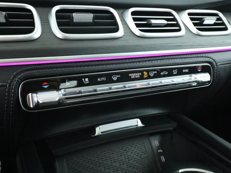 Mercedes-Benz GLE 450 4MATIC AMG Line - foto 21