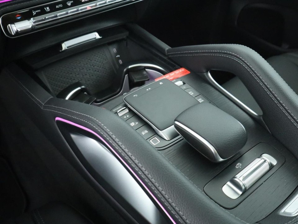 Mercedes-Benz GLE 450 4MATIC AMG Line - foto 20