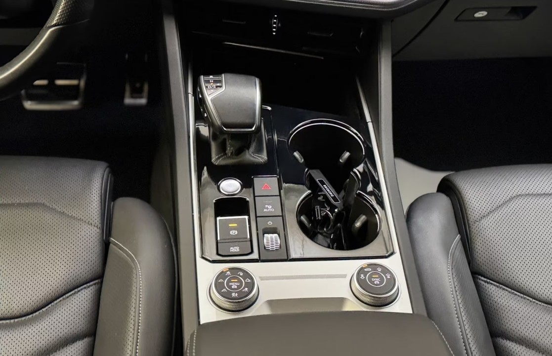 Volkswagen Touareg R-Line Black Style 4MOTION - foto 15