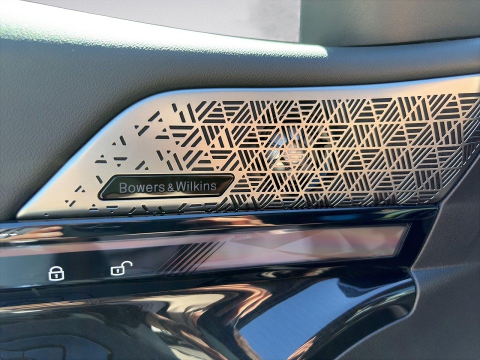 BMW Seria 5 520i Limousine - foto 19