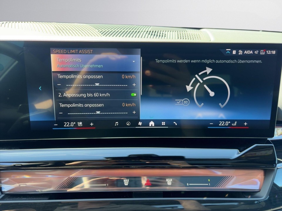BMW Seria 5 520i Limousine - foto 22