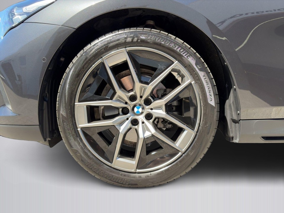 BMW Seria 5 520i Limousine - foto 28