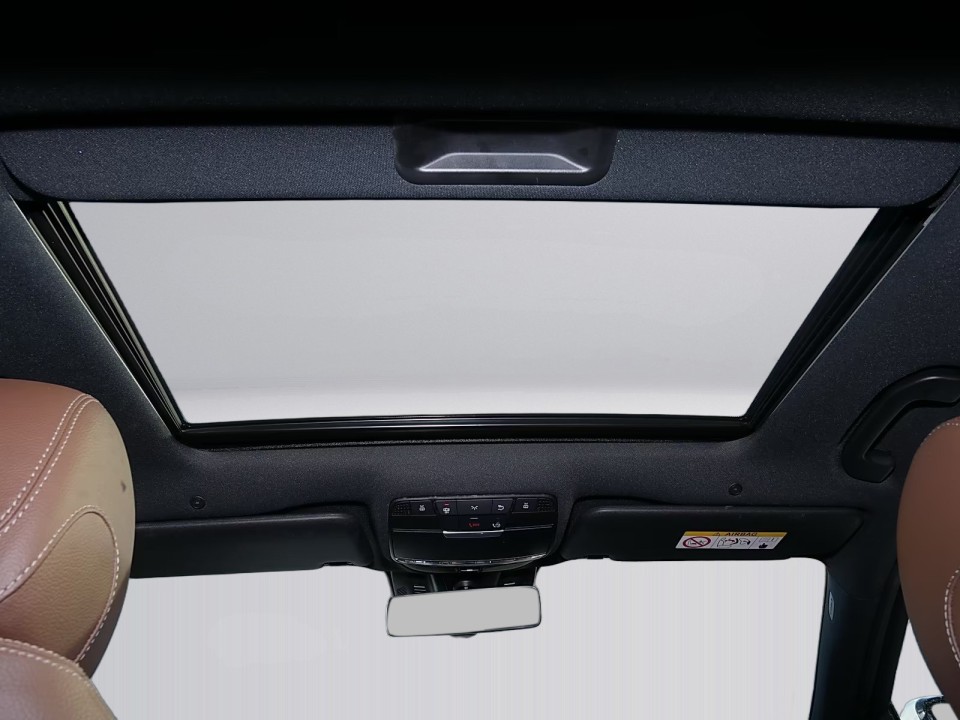 Mercedes-Benz E 300e AMG Line - foto 10