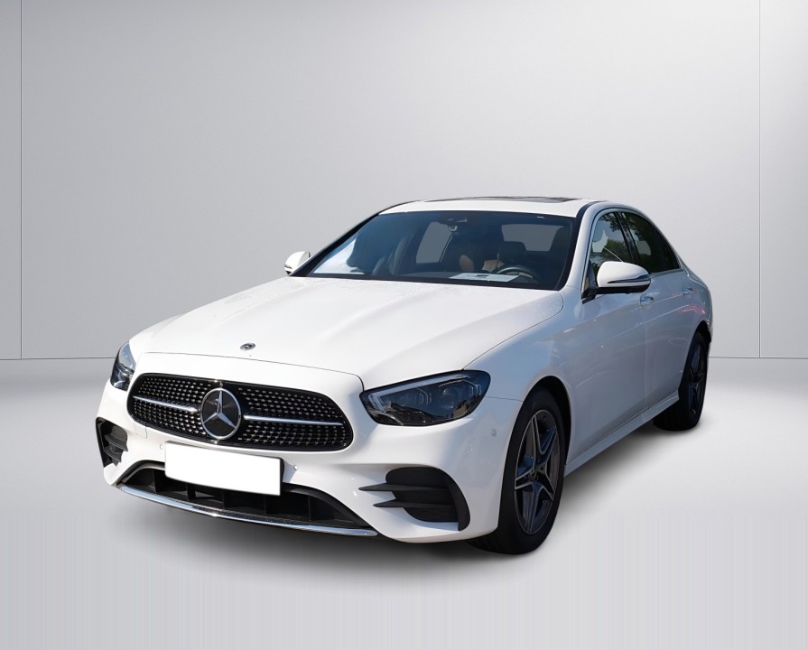 Mercedes-Benz E 300e AMG Line (2)