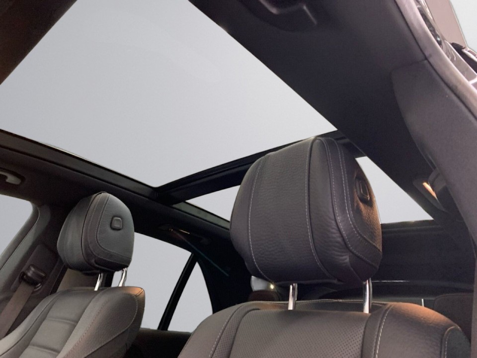 Mercedes-Benz GLE 400e 4MATIC AMG Line - foto 8