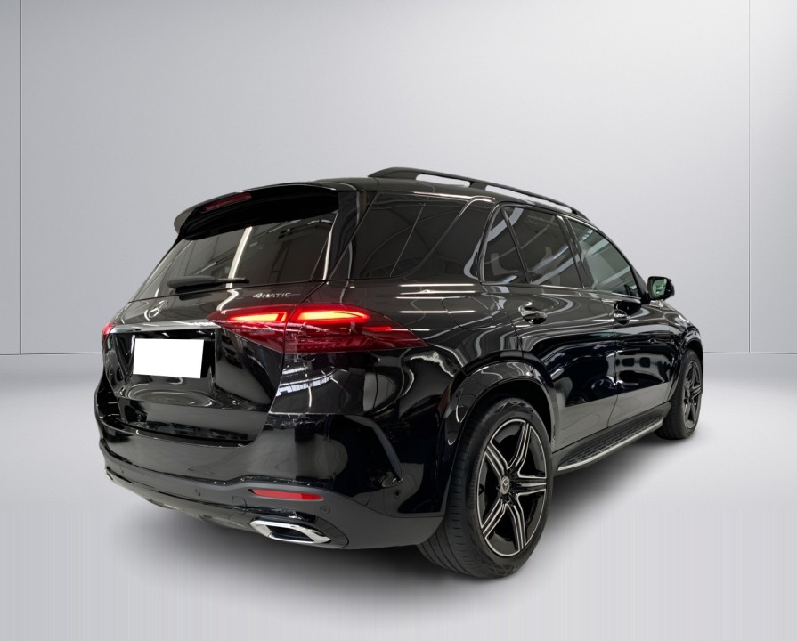 Mercedes-Benz GLE 400e 4MATIC AMG Line (2)