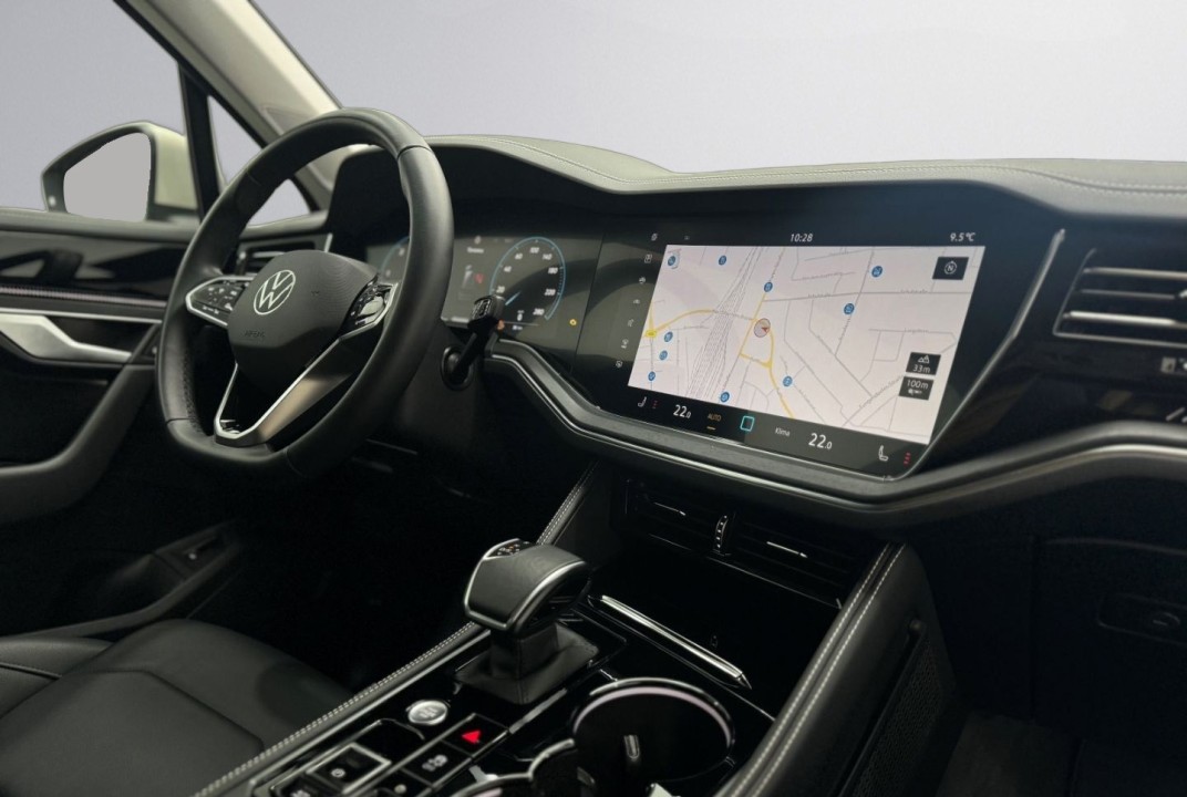 Volkswagen Touareg 3.0 TDI 4MATIC - foto 9