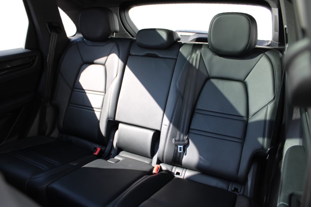 Porsche Cayenne - foto 32