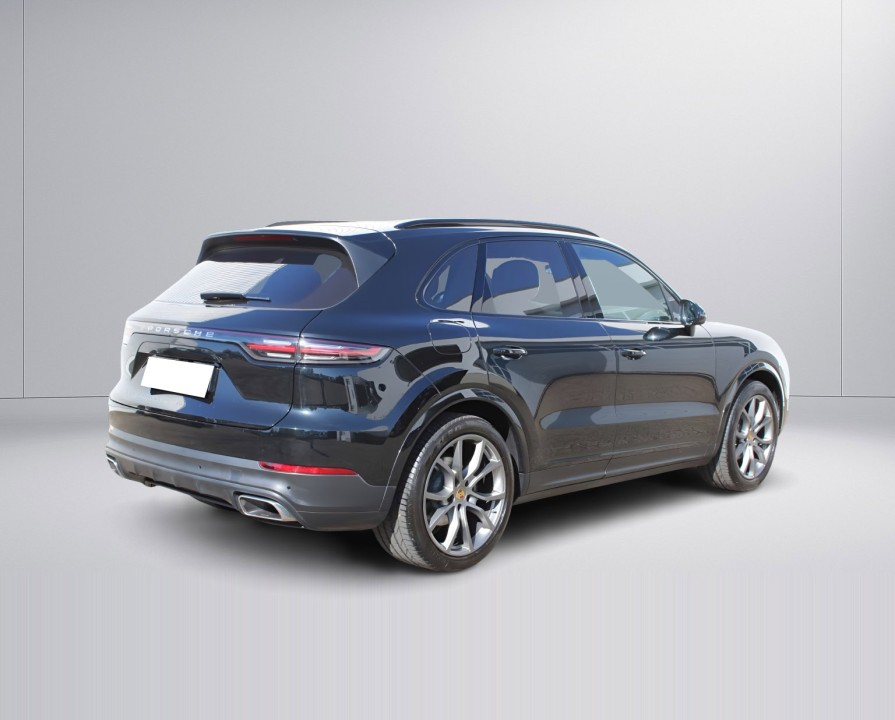 Porsche Cayenne (4)