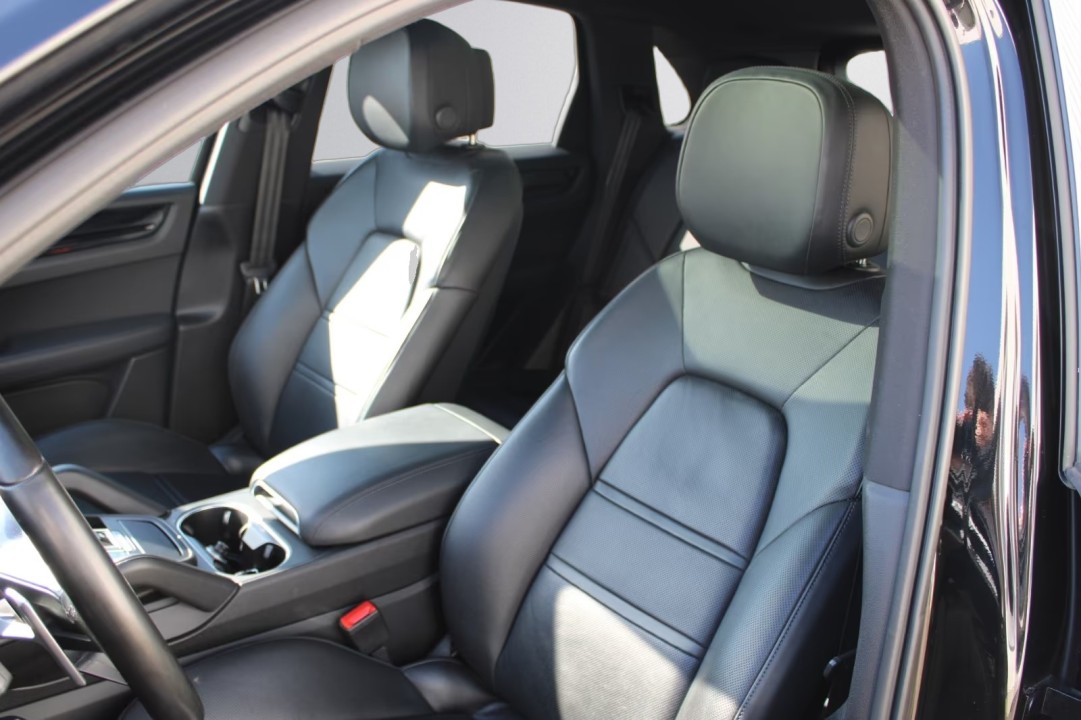 Porsche Cayenne - foto 31