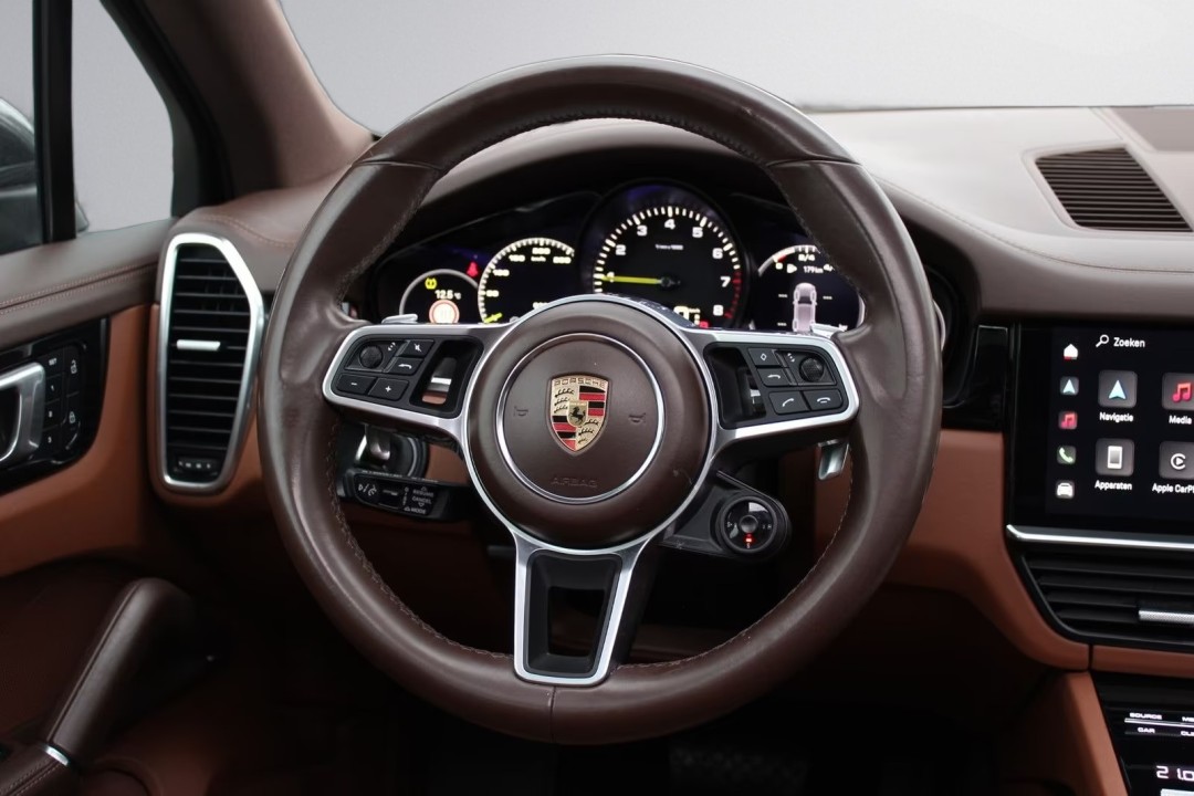 Porsche Cayenne E-Hybrid - foto 8