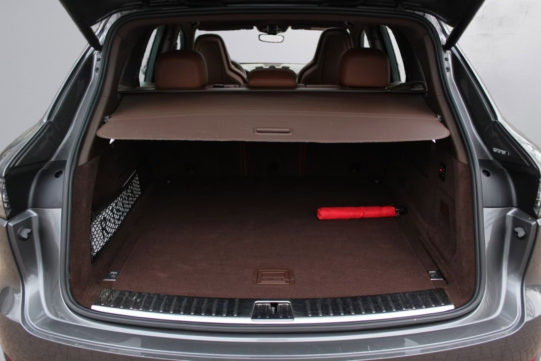 Porsche Cayenne E-Hybrid - foto 24