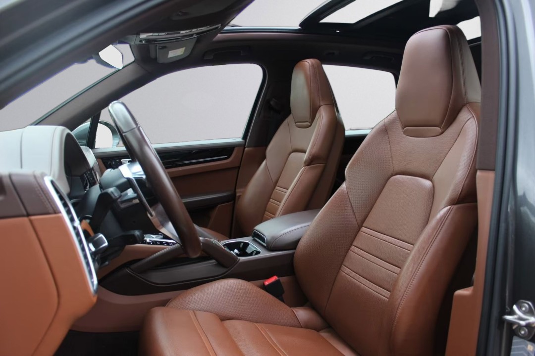 Porsche Cayenne E-Hybrid - foto 12