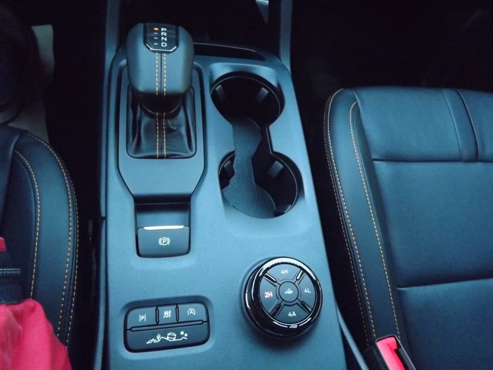 Ford Ranger Wildtrak - foto 13