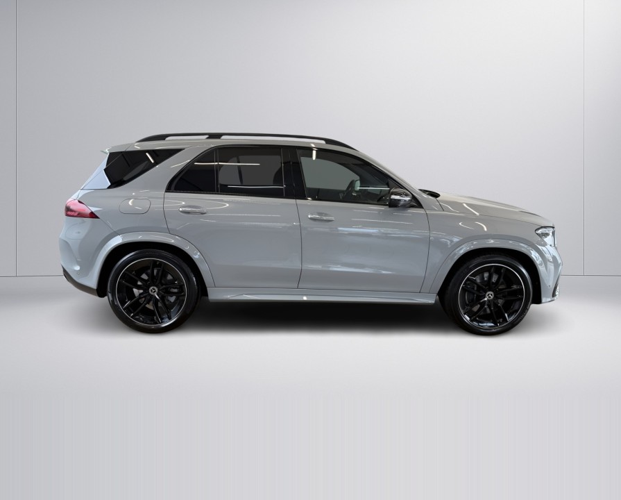 Mercedes-Benz GLE 450 4MATIC AMG Line (2)