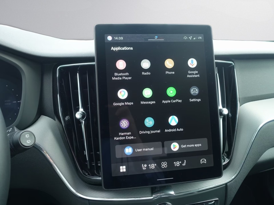 Volvo XC 60 T8 Recharge AWD Plus Dark - foto 13