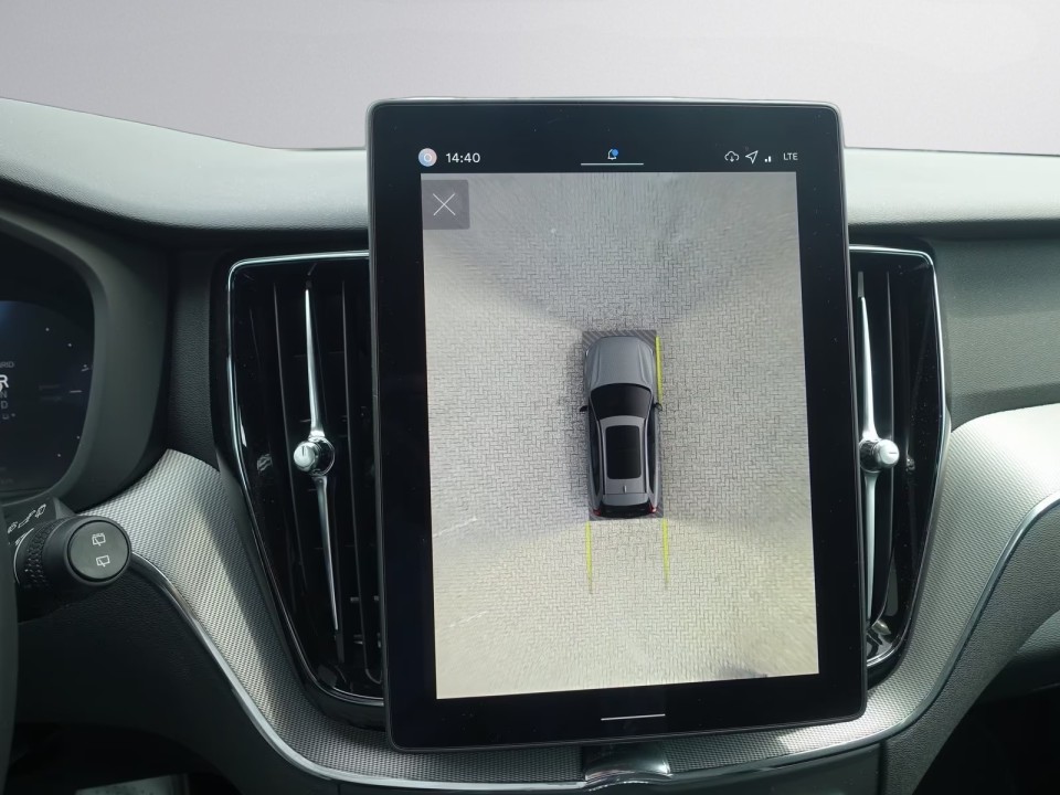 Volvo XC 60 T8 Recharge AWD Plus Dark - foto 15