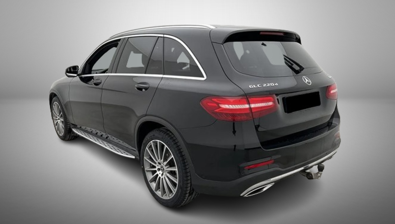 Mercedes-Benz GLC 220d 4MATIC AMG Line (5)