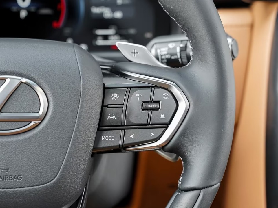 Lexus Seria LX 700 Luxury - foto 15