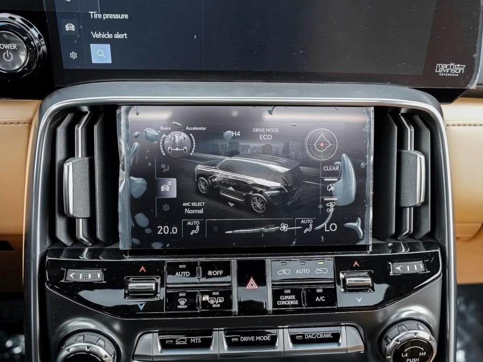 Lexus Seria LX 700 Luxury - foto 26
