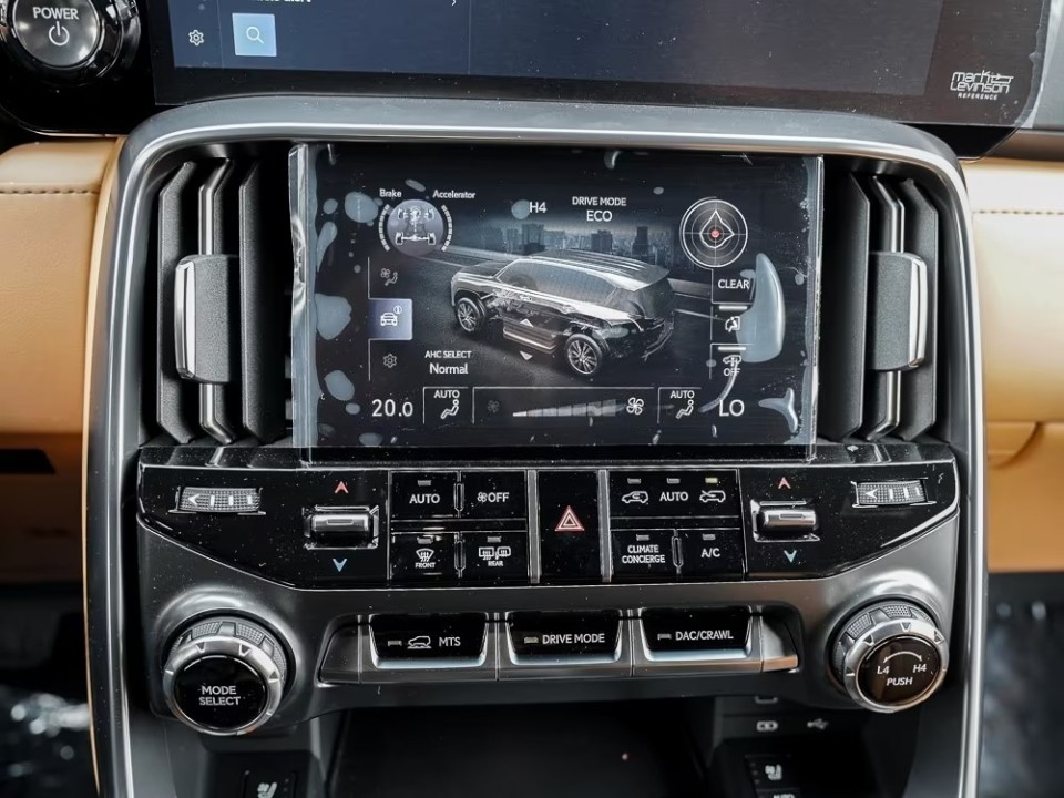 Lexus Seria LX 700 Luxury - foto 25