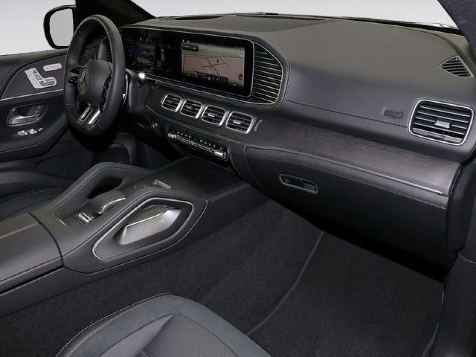 Mercedes-Benz GLE Coupé AMG 53 4MATIC+ - foto 8