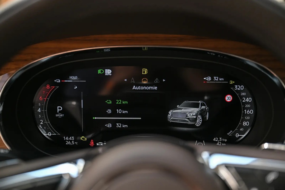 Bentley Bentayga Atelier Edition V6 Hybrid - foto 14