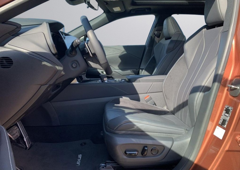 Lexus Seria RX 500h F-Sport - foto 10