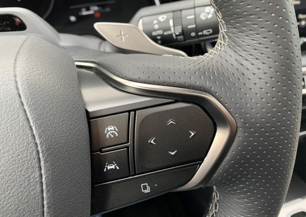 Lexus Seria RX 500h F-Sport - foto 16