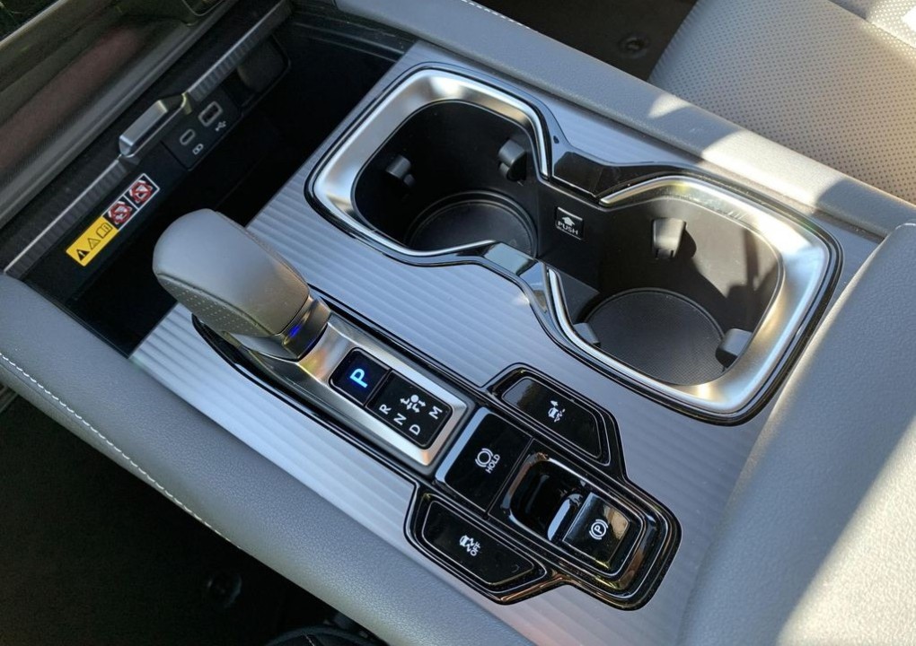 Lexus Seria RX 500h F-Sport - foto 18