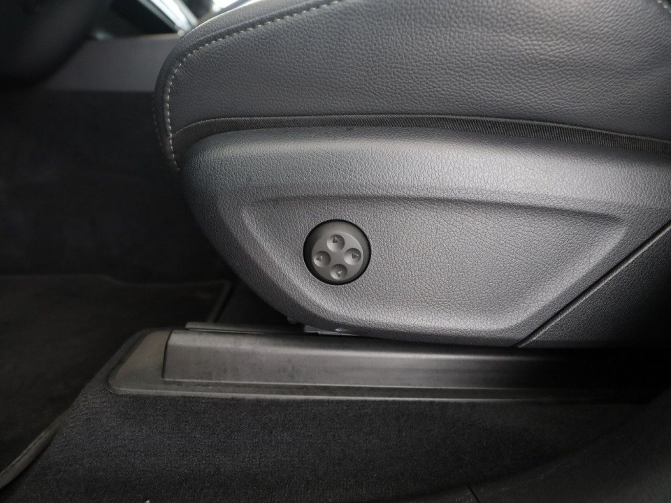 Mercedes-Benz GLE 350de 4MATIC - foto 15