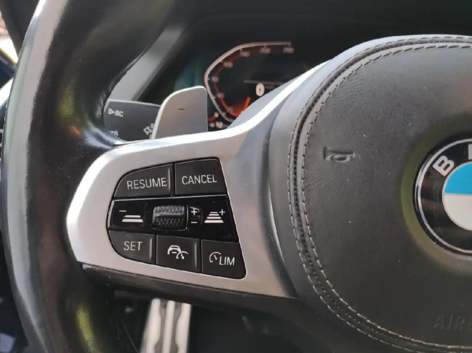 BMW X5 xDrive 40i M-Sport - foto 13