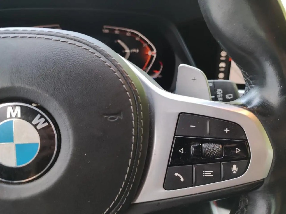 BMW X5 xDrive 40i M-Sport - foto 14