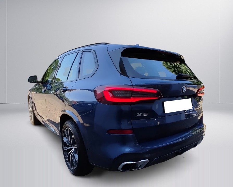 BMW X5 xDrive 40i M-Sport (5)