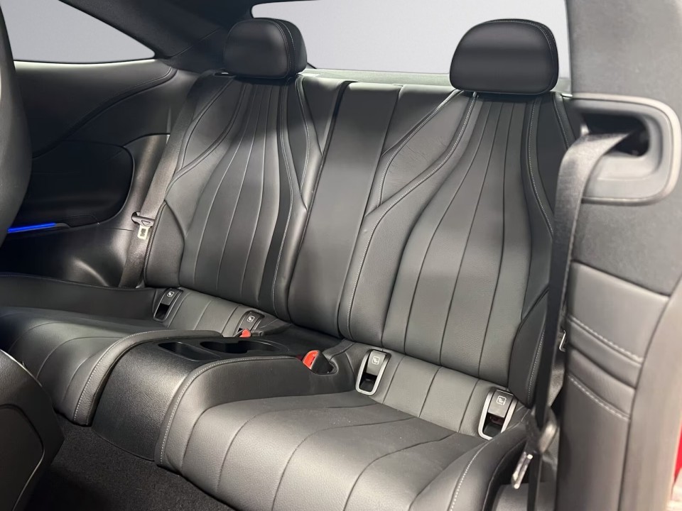 Mercedes-Benz CLE 200 Coupé AMG - foto 16