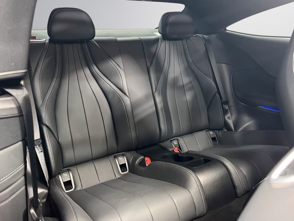 Mercedes-Benz CLE 200 Coupé AMG - foto 15