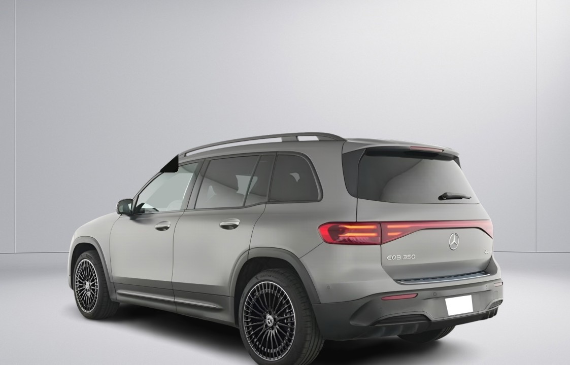 Mercedes-Benz EQB 350 4MATIC AMG (5)