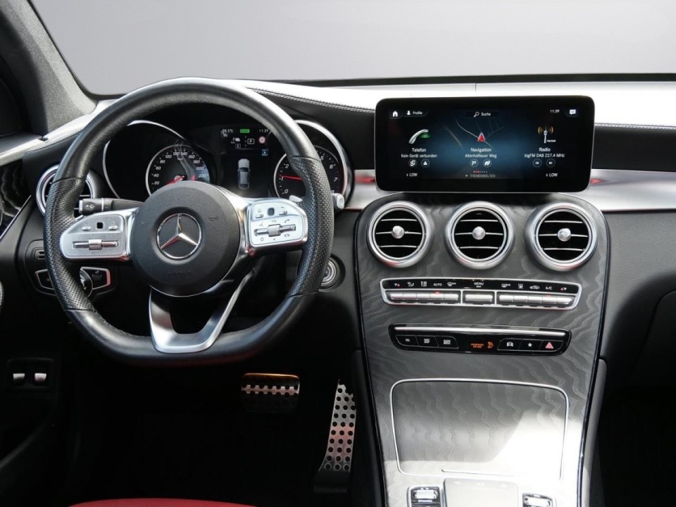 Mercedes-Benz GLC Coupé 300e 4MATIC AMG - foto 10