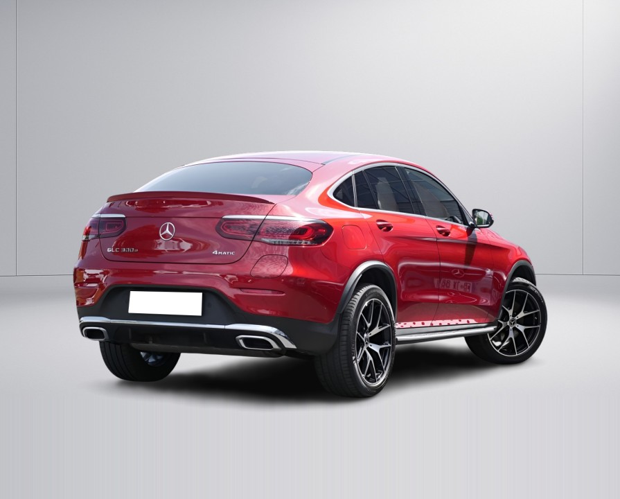 Mercedes-Benz GLC Coupé 300e 4MATIC AMG (2)
