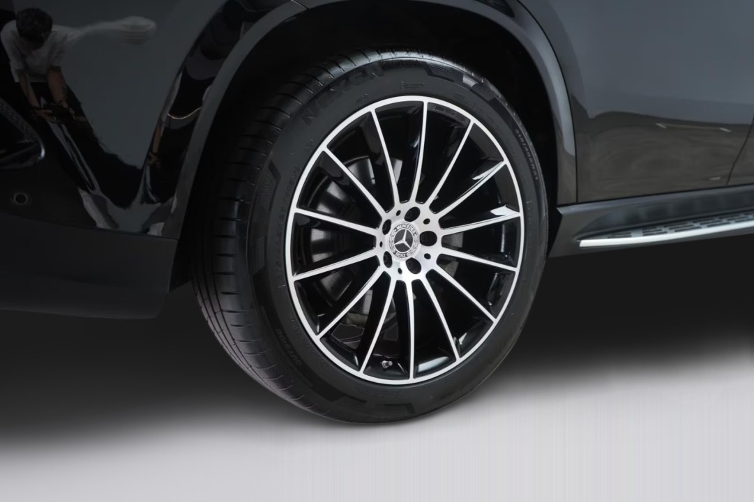 Mercedes-Benz GLE Coupé 350e 4MATIC AMG - foto 45