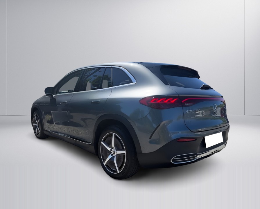 Mercedes-Benz EQE 350 4MATIC (3)