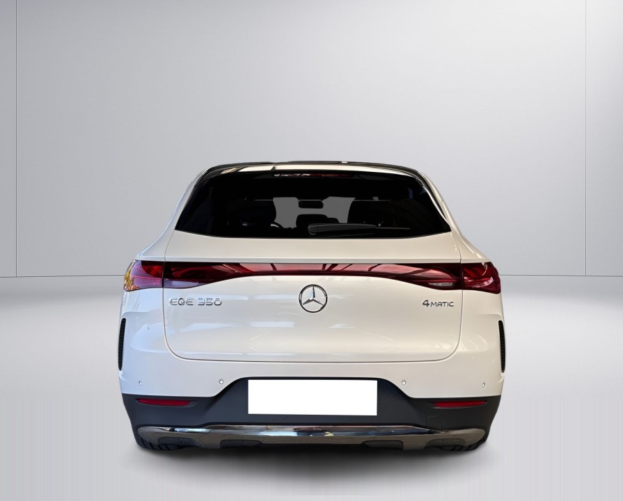 Mercedes-Benz EQE 350 4MATIC (4)