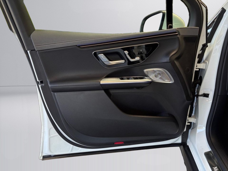 Mercedes-Benz EQE 350 4MATIC - foto 13