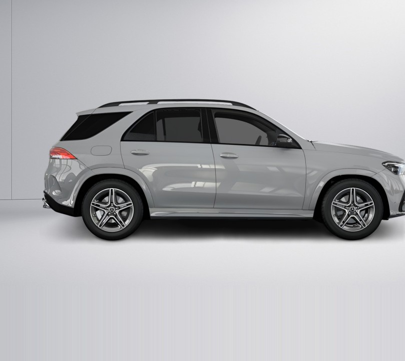Mercedes-Benz GLE 300d 4MATIC AMG Line (3)