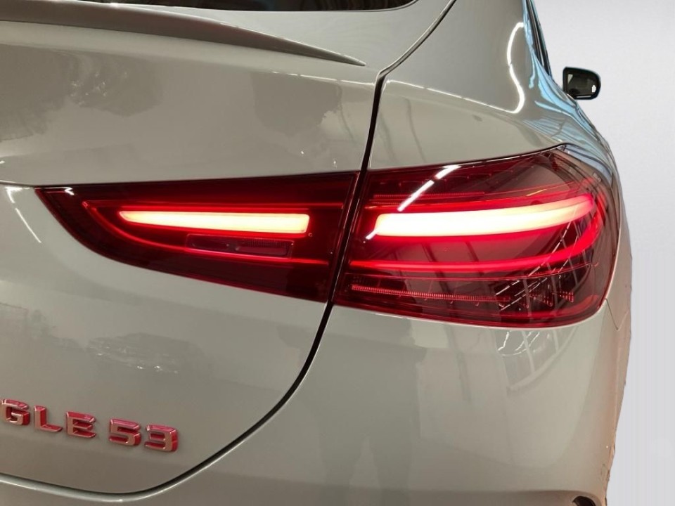 Mercedes-Benz GLE Coupé AMG 53 4MATIC+ - foto 15