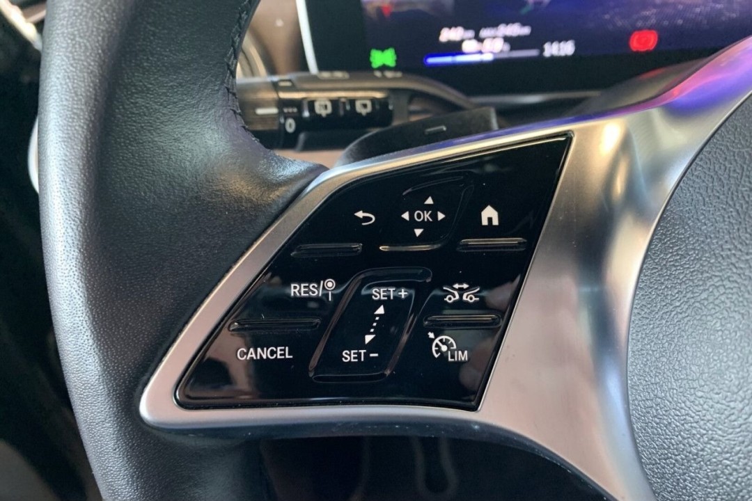 Mercedes-Benz EQE 350 4MATIC - foto 16