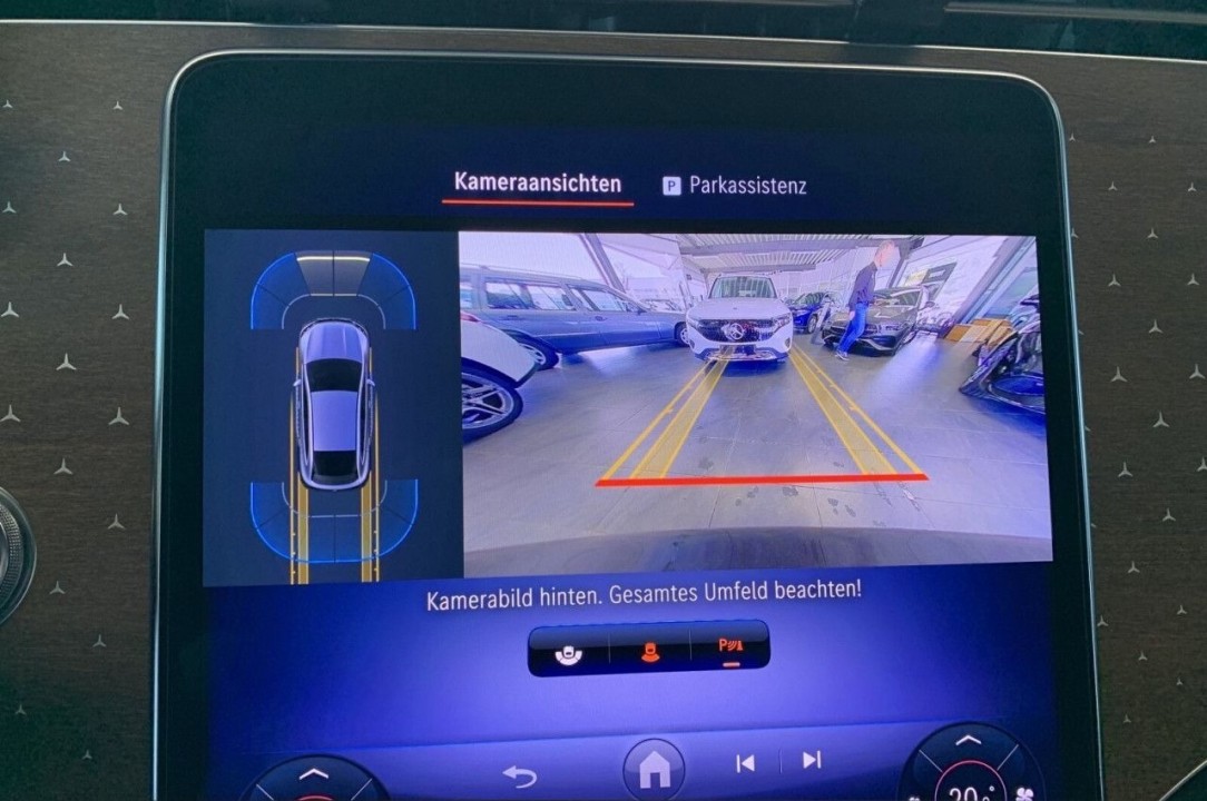 Mercedes-Benz EQE 350 4MATIC - foto 23