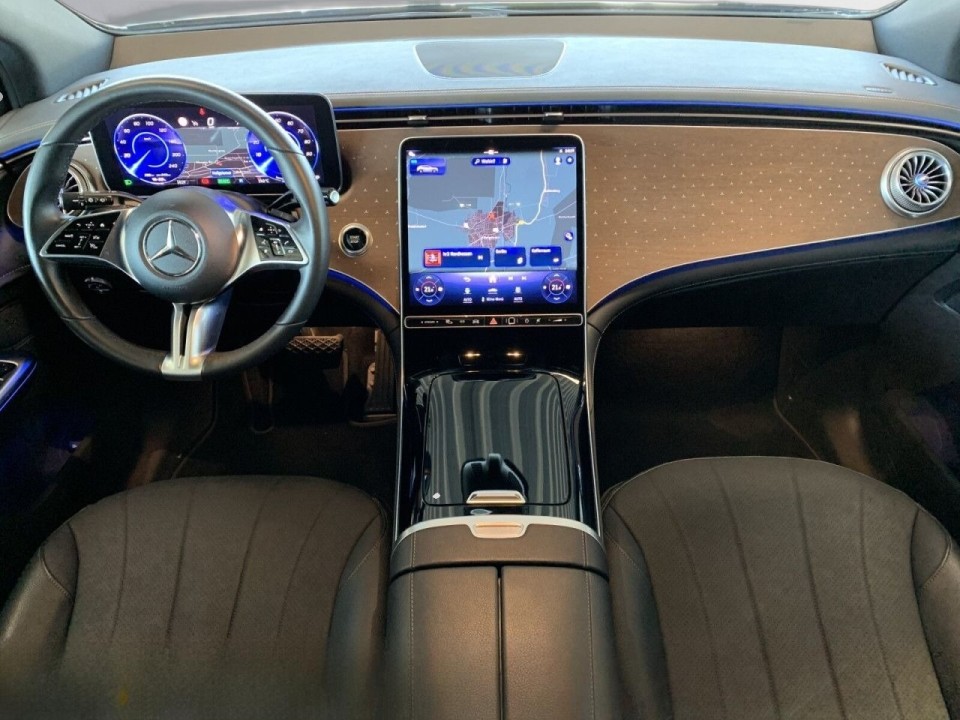 Mercedes-Benz EQE 350 4MATIC - foto 11