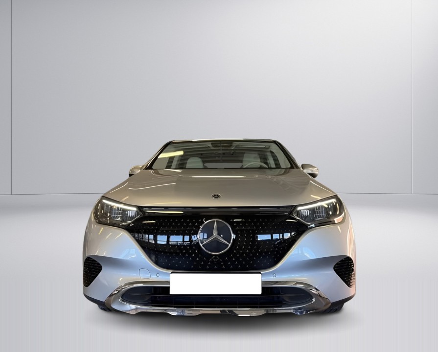 Mercedes-Benz EQE - foto 6