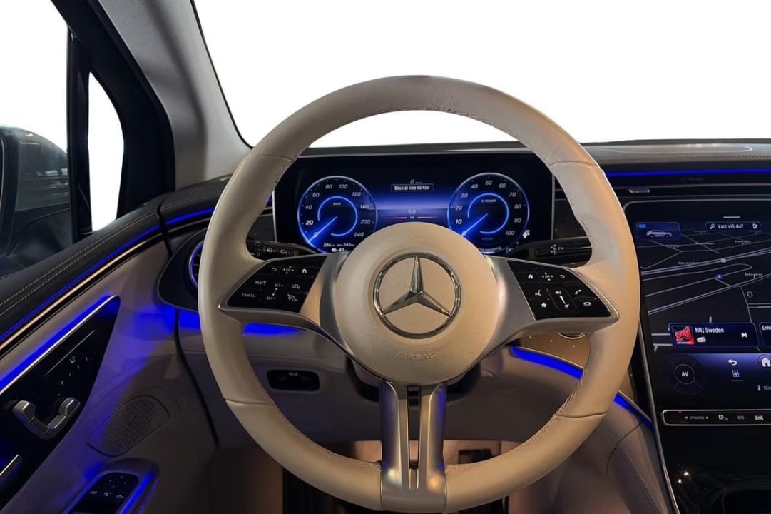 Mercedes-Benz EQE - foto 13